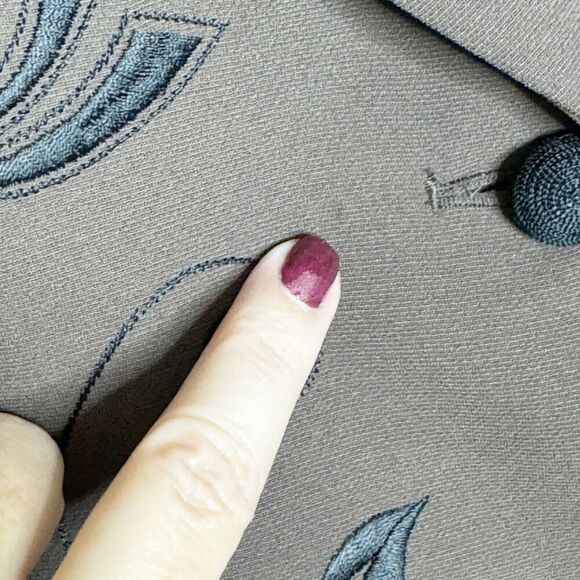 Le‎ Suit Size 8P Skirt Suit 8 Petite Blazer Jacket Embroidered Career Women's - Picture 7 of 10